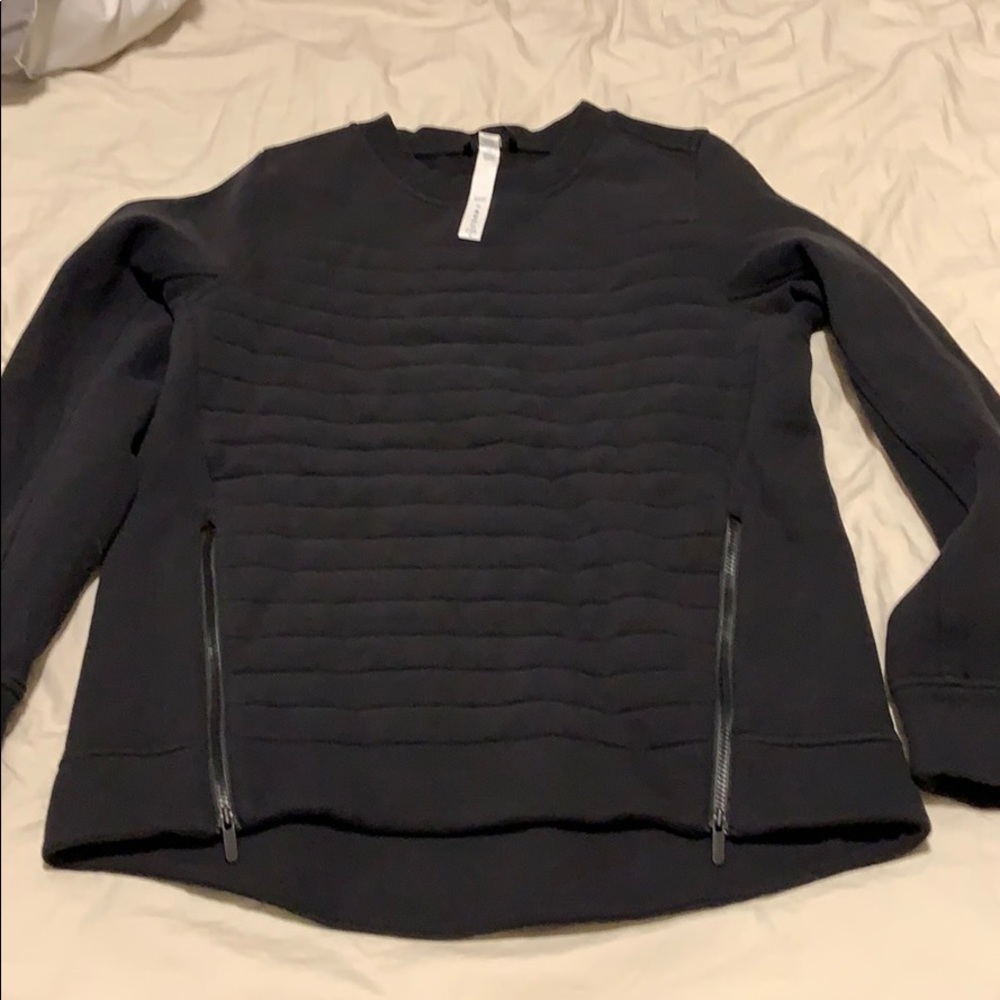 Lululemon top